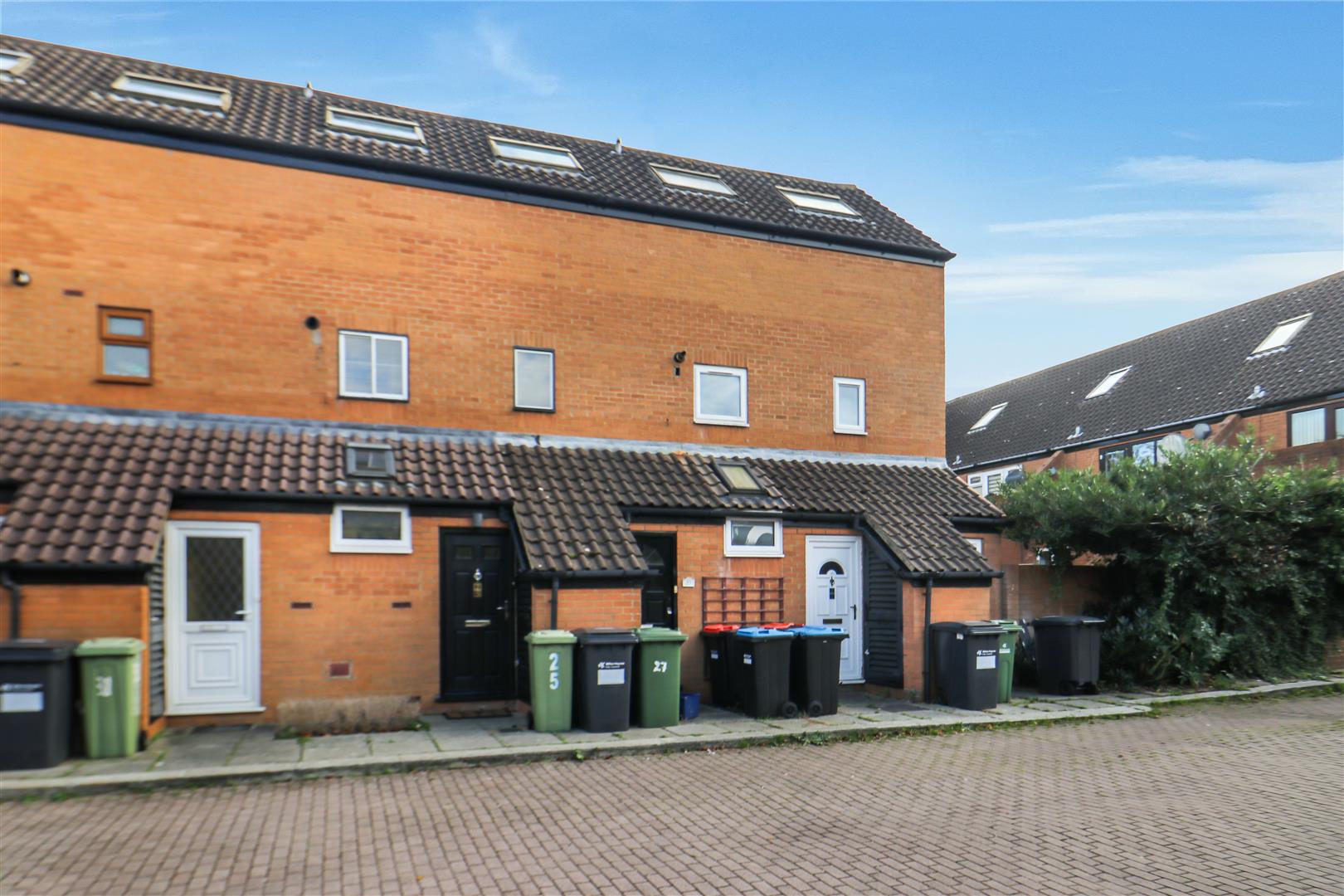 1 bed property in North Twelfth Street, Milton Keynes